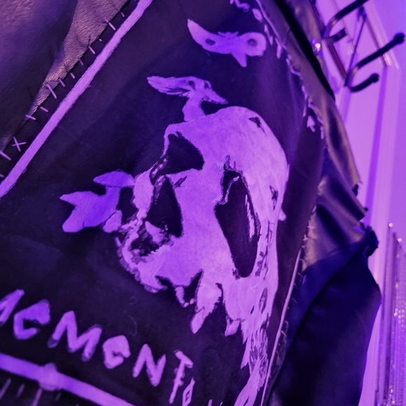 Real Studded leather vest with backpatch - Picture 2 of 7